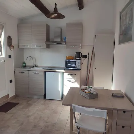 Darsena Tra Arte E Mare Apartmán *