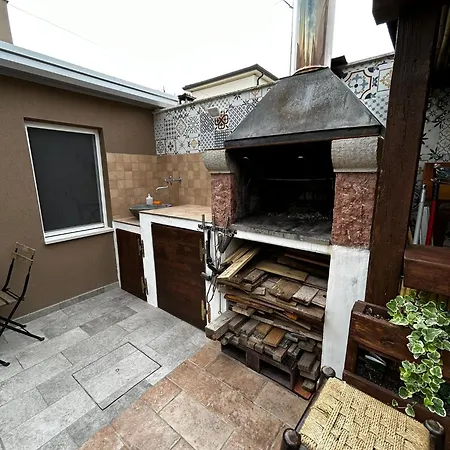 Darsena Tra Arte E Mare Apartment