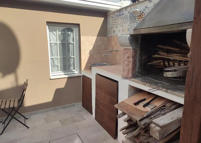 Darsena Tra Arte E Mare *